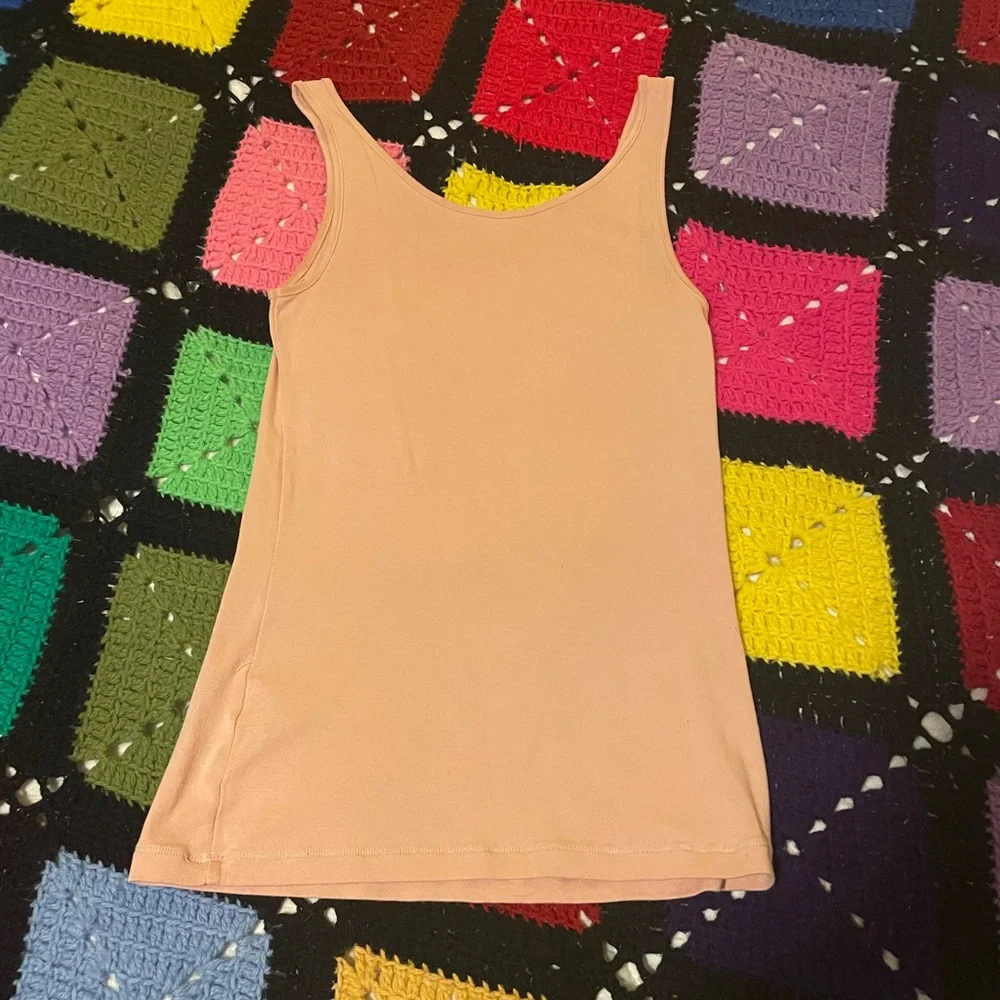 Junior’s Light flamingo pink tank top - Picture 2 of 3
